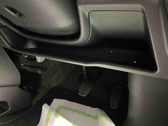 ハイゼットカーゴデッキバンＧキーレスエントリ　切替４ＷＤ　ＡＢＳ　運転席エアバッグ　オートハイビーム　オートライト　レーンキープアシスト　横滑り防止装置　エコアイドル　レーダーブレーキ　盗難防止システム　ＬＥＤ（栃木県）の中古車