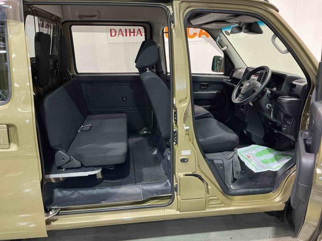 ハイゼットカーゴデッキバンＧキーレスエントリ　切替４ＷＤ　ＡＢＳ　運転席エアバッグ　オートハイビーム　オートライト　レーンキープアシスト　横滑り防止装置　エコアイドル　レーダーブレーキ　盗難防止システム　ＬＥＤ（栃木県）の中古車