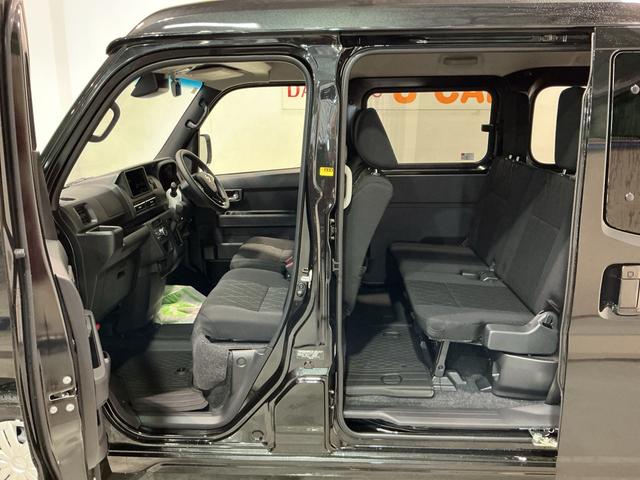 アトレーRS車線逸脱警告 セキュリティアラーム ターボモデル ブレーキサポート キーレススタート エアバック アイドルストップ 4WD LEDライト 衝突安全ボディ スマートキー 横滑り防止装置 ABS(栃木県)の中古車