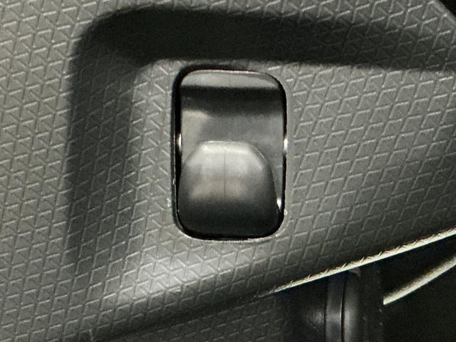 タントカスタムＸ衝突軽減ブレーキ　リアコーナーセンサー　車線逸脱防止　アイドリングストップ機能　バックカメラ　ナビＴＶ　盗難警報装置　ＬＥＤ　ワンオーナー　キーレスエントリー　前席シートヒーター　オートＬＥＤ（栃木県）の中古車