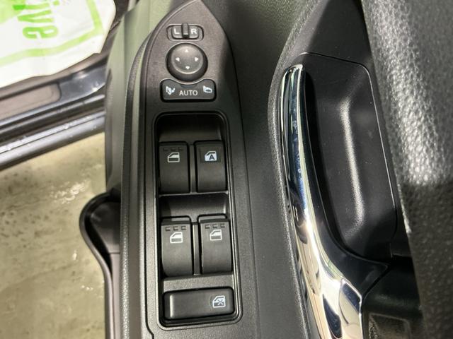 タントカスタムＸ衝突軽減ブレーキ　リアコーナーセンサー　車線逸脱防止　アイドリングストップ機能　バックカメラ　ナビＴＶ　盗難警報装置　ＬＥＤ　ワンオーナー　キーレスエントリー　前席シートヒーター　オートＬＥＤ（栃木県）の中古車