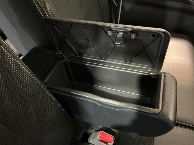 タントカスタムＸ　トップエディションリミテッドＳＡIIIキーフリーシステム　ドライブレコーダー　パノラマモニター　ナビゲーションシステム　両側電動スライドドア　　パノラマモニター　スマートアシスト３　衝突被害軽減システム（栃木県）の中古車