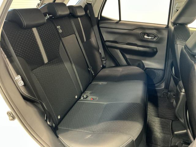 ロッキープレミアムＧ　ＨＥＶ大画面ディスプレイオーディオ　バックカメラ　スマートアシスト　ソナーセンサー　ＬＥＤヘッドライト　純正アルミホイール　キーフリーシステム　シートヒーター（栃木県）の中古車