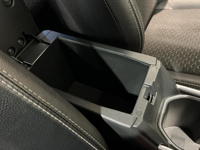 ロッキープレミアムＧ　ＨＥＶ大画面ディスプレイオーディオ　バックカメラ　スマートアシスト　ソナーセンサー　ＬＥＤヘッドライト　純正アルミホイール　キーフリーシステム　シートヒーター（栃木県）の中古車