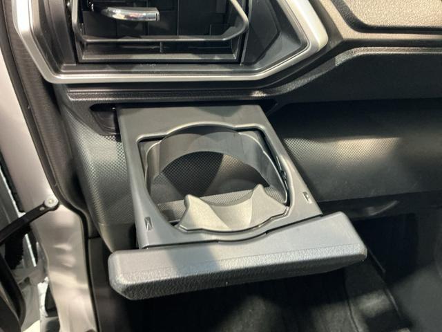 ロッキープレミアムＧ　ＨＥＶ大画面ディスプレイオーディオ　バックカメラ　スマートアシスト　ソナーセンサー　ＬＥＤヘッドライト　純正アルミホイール　キーフリーシステム　シートヒーター（栃木県）の中古車