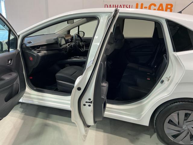 ノートSスマキー ETC車載器 ナビTV付き リモコンキー ABS エアバッグ 電格ミラー 横滑り防止機能 LEDライト イモビライザー Bカメ メモリーナビ 衝突安全ボディ(栃木県)の中古車