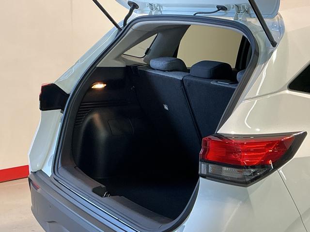 ノートSスマキー ETC車載器 ナビTV付き リモコンキー ABS エアバッグ 電格ミラー 横滑り防止機能 LEDライト イモビライザー Bカメ メモリーナビ 衝突安全ボディ(栃木県)の中古車