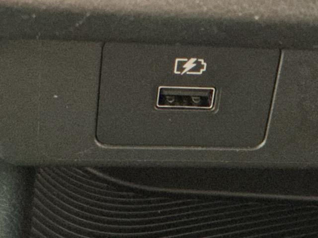 ノートSスマキー ETC車載器 ナビTV付き リモコンキー ABS エアバッグ 電格ミラー 横滑り防止機能 LEDライト イモビライザー Bカメ メモリーナビ 衝突安全ボディ(栃木県)の中古車