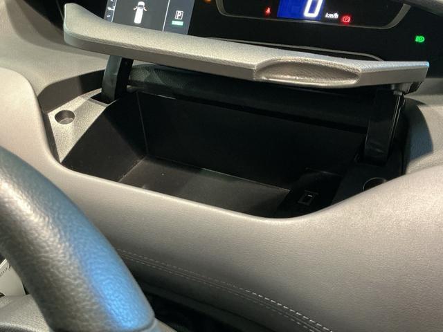 セレナハイウェイスターＶタバコ臭あり　アラウンドビュ−　アルミ　衝突被害軽減　Ｗエアコン　エアバッグ　両側オートスライドドア　インテリジェントキー　メモリーナビ　ナビＴＶ　ドラレコ　Ｗエアバッグ　電格ミラー（栃木県）の中古車