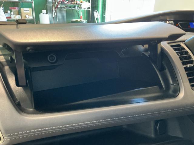 セレナハイウェイスターＶタバコ臭あり　アラウンドビュ−　アルミ　衝突被害軽減　Ｗエアコン　エアバッグ　両側オートスライドドア　インテリジェントキー　メモリーナビ　ナビＴＶ　ドラレコ　Ｗエアバッグ　電格ミラー（栃木県）の中古車