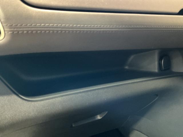 セレナハイウェイスターＶタバコ臭あり　アラウンドビュ−　アルミ　衝突被害軽減　Ｗエアコン　エアバッグ　両側オートスライドドア　インテリジェントキー　メモリーナビ　ナビＴＶ　ドラレコ　Ｗエアバッグ　電格ミラー（栃木県）の中古車