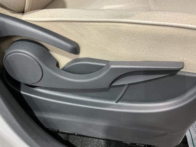 ムーヴキャンバスＧメイクアップリミテッド　ＳＡIII雹害あり　ＩＳＴＯＰ　ＥＴＣ付き　電格ミラー　パノラミックビューモニター　助手席エアバック　レーンキープ　ＬＥＤ　ナビＴＶ　オートＬＥＤ　プッシュスタートスマートキー　横滑り防止システム　ドラレコ（栃木県）の中古車