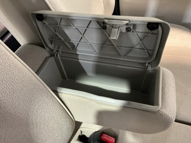 ムーヴキャンバスＧメイクアップリミテッド　ＳＡIII雹害あり　ＩＳＴＯＰ　ＥＴＣ付き　電格ミラー　パノラミックビューモニター　助手席エアバック　レーンキープ　ＬＥＤ　ナビＴＶ　オートＬＥＤ　プッシュスタートスマートキー　横滑り防止システム　ドラレコ（栃木県）の中古車