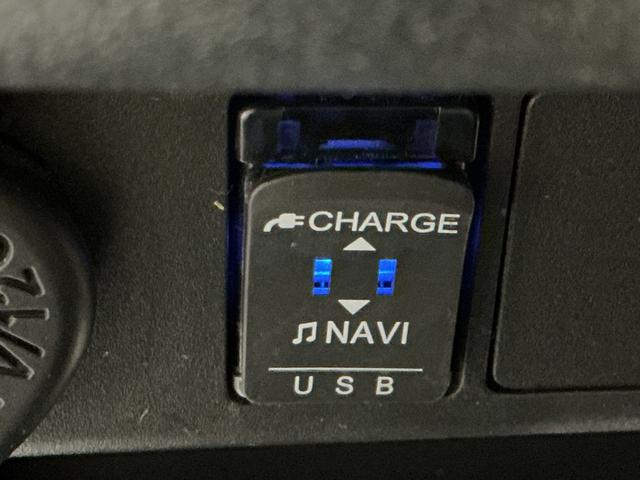 ムーヴキャンバスＸ　ＳＡIII両側オートスライドドア　電格ミラー　衝突軽減ブレーキ　オートハイビーム　Ｂカメラ　ドライブレコーダー　ベンチシート　キーレスエントリー　ＡＢＳ　車線逸脱警報　エアバック　メモリーナビ（栃木県）の中古車