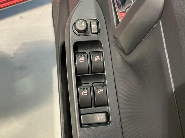 ミライースＸ　ＳＡIII盗難防止アラーム　衝突回避支援ブレーキ機能　コーナーソナー　電格ミラ　レーンキープアシスト　安全ボディ　運転席助手席エアバック　Ｂカメ　横滑防止　ＬＥＤライト　オートハイビーム　ナビＴＶ（栃木県）の中古車