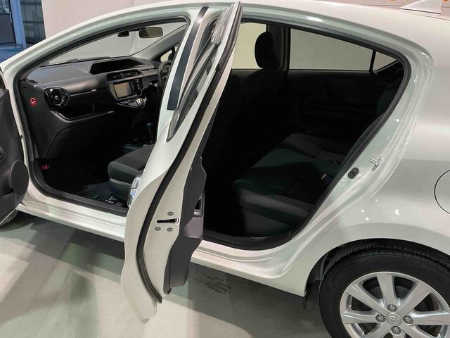 アクアＳスタイルブラック雹害あり　クリアランスソナ　ＥＣＯモード　安全ボディー　記録簿あり　ナビ　ＴＶ　イモビライザー　ＬＥＤライト　スマートキープッシュスタート　ＥＴＣ付き　ＡＵＴＯライト　Ｗエアバッグ　キーフリ　ＡＢＳ（栃木県）の中古車