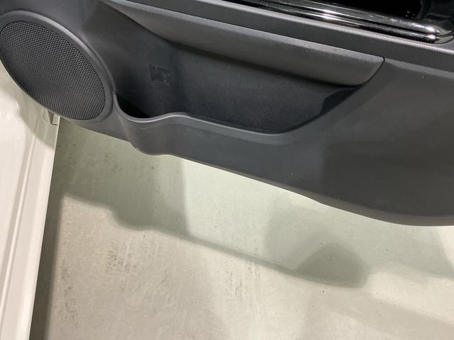 アクアＳスタイルブラック雹害あり　クリアランスソナ　ＥＣＯモード　安全ボディー　記録簿あり　ナビ　ＴＶ　イモビライザー　ＬＥＤライト　スマートキープッシュスタート　ＥＴＣ付き　ＡＵＴＯライト　Ｗエアバッグ　キーフリ　ＡＢＳ（栃木県）の中古車