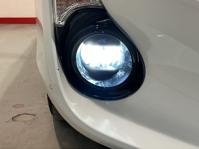 アクアＳスタイルブラック雹害あり　クリアランスソナ　ＥＣＯモード　安全ボディー　記録簿あり　ナビ　ＴＶ　イモビライザー　ＬＥＤライト　スマートキープッシュスタート　ＥＴＣ付き　ＡＵＴＯライト　Ｗエアバッグ　キーフリ　ＡＢＳ（栃木県）の中古車