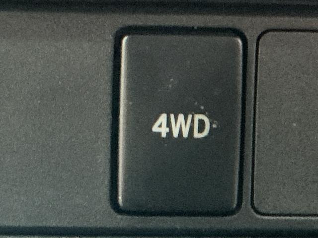 ハイゼットカーゴクルーズＳＡIIIアイドルストップ　デュアルエアバッグ　メモリーナビ　オートハイビーム　ドラレコ　ナビＴＶ　両側スライド　パートタイム４ＷＤ　キ−レス　ワンオーナー　横滑り防止　エアバック　ＡＢＳ　バックソナー（栃木県）の中古車