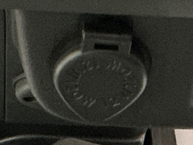 ハイゼットカーゴクルーズＳＡIIIアイドルストップ　デュアルエアバッグ　メモリーナビ　オートハイビーム　ドラレコ　ナビＴＶ　両側スライド　パートタイム４ＷＤ　キ−レス　ワンオーナー　横滑り防止　エアバック　ＡＢＳ　バックソナー（栃木県）の中古車