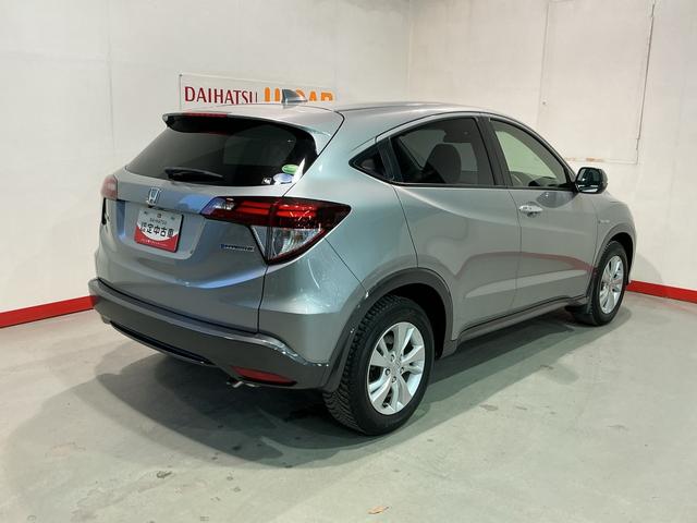 ヴェゼルハイブリッドＸリヤカメラ　アルミ　Ａクルーズ　セキュリティアラーム　ＶＳＡ　ナビＴＶ　スマートキ　衝突安全ボディ　ＬＥＤライト　Ａライト　Ｗエアバッグ　ＡＢＳ付　電動格納ドアミラー　メモリナビ（栃木県）の中古車