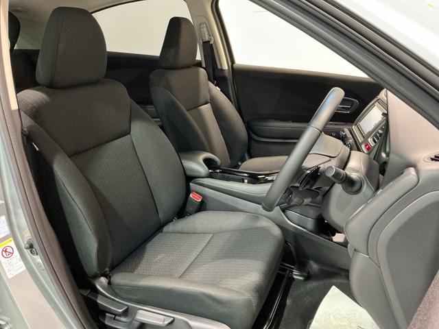 ヴェゼルハイブリッドＸリヤカメラ　アルミ　Ａクルーズ　セキュリティアラーム　ＶＳＡ　ナビＴＶ　スマートキ　衝突安全ボディ　ＬＥＤライト　Ａライト　Ｗエアバッグ　ＡＢＳ付　電動格納ドアミラー　メモリナビ（栃木県）の中古車