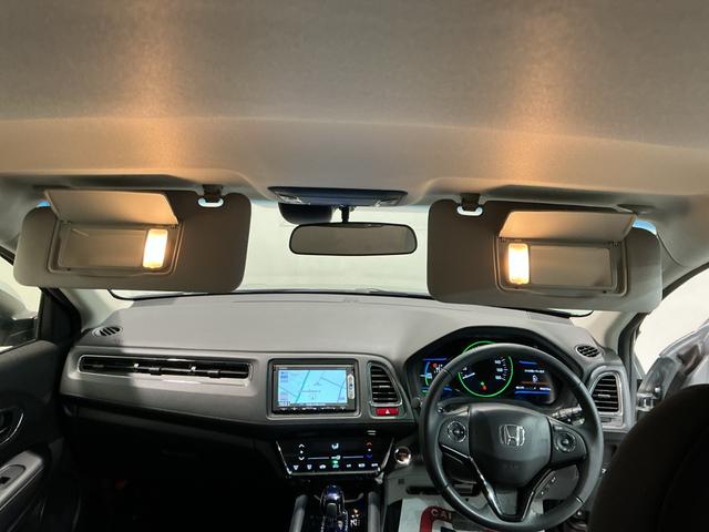 ヴェゼルハイブリッドＸリヤカメラ　アルミ　Ａクルーズ　セキュリティアラーム　ＶＳＡ　ナビＴＶ　スマートキ　衝突安全ボディ　ＬＥＤライト　Ａライト　Ｗエアバッグ　ＡＢＳ付　電動格納ドアミラー　メモリナビ（栃木県）の中古車