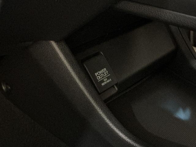 ヴェゼルハイブリッドＸリヤカメラ　アルミ　Ａクルーズ　セキュリティアラーム　ＶＳＡ　ナビＴＶ　スマートキ　衝突安全ボディ　ＬＥＤライト　Ａライト　Ｗエアバッグ　ＡＢＳ付　電動格納ドアミラー　メモリナビ（栃木県）の中古車