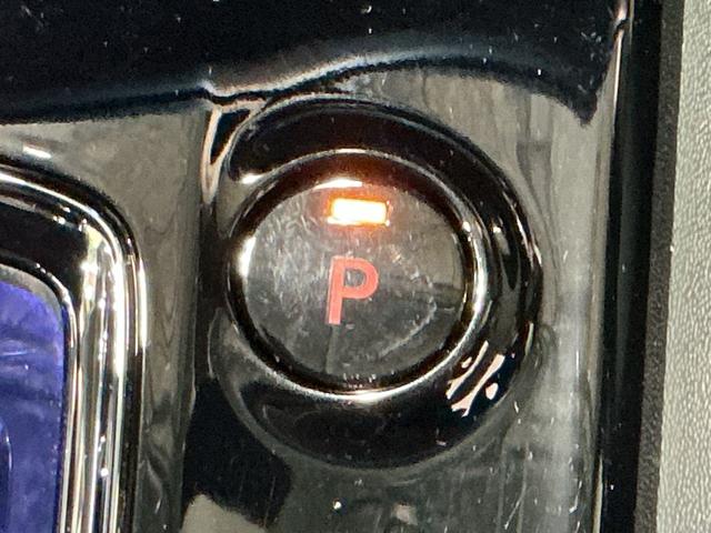 ヴェゼルハイブリッドＸリヤカメラ　アルミ　Ａクルーズ　セキュリティアラーム　ＶＳＡ　ナビＴＶ　スマートキ　衝突安全ボディ　ＬＥＤライト　Ａライト　Ｗエアバッグ　ＡＢＳ付　電動格納ドアミラー　メモリナビ（栃木県）の中古車