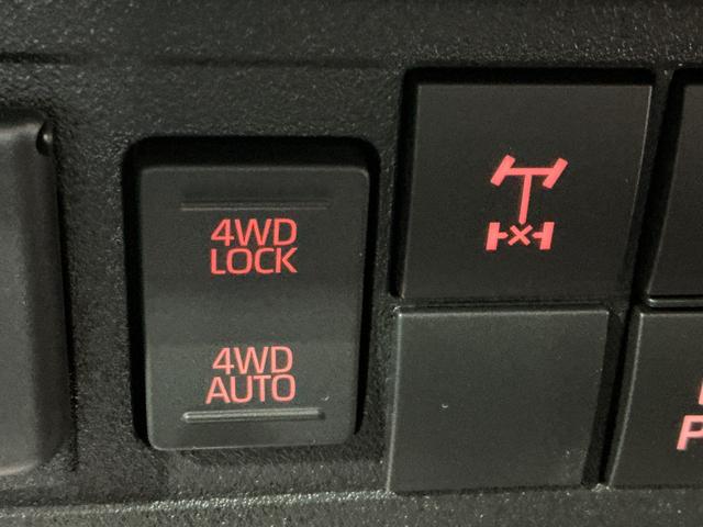 ハイゼットトラックスタンダード　農用スペシャルレーンキープアシスト　ソナー　助手席エアバック　誤発進抑制機能　禁煙　オートハイビーム　ＰＳ　エアコン付　衝突安全ボディ　運転席エアバック　横滑り防止　アイドリングストップ　ＡＢＳ（栃木県）の中古車