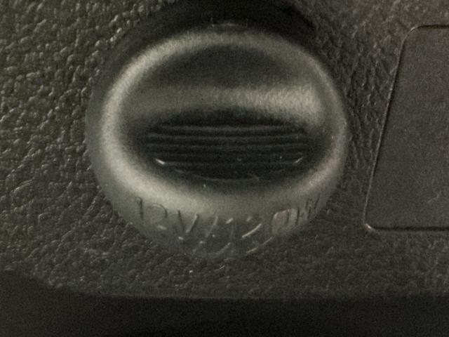 ヴィッツＦ電格ドアミラー　セキュリティ　衝突被害軽減装置　アイドリングストップ車　エアバック　Ｗエアバック　横滑り防止装置　キーレスキー　ナビ・ＴＶ　メモリーナビゲーション　ＡＢＳ　衝突安全ボディ（栃木県）の中古車