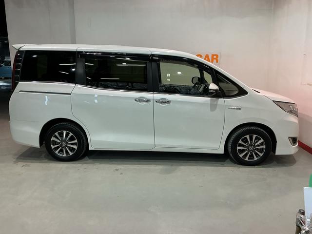 エスクァイアハイブリッドＧｉプレミアムパッケジブラックテーラード誤発進抑制機能　電動格納ミラー　前後ソナー　アイドリングストップ　Ｂカメラ　スマートキー　ナビ＆ＴＶ　イモビライザー　オートライト　前席シートヒーター　ＬＥＤランプ　ＥＴＣ車載器　クルーズコントロール（栃木県）の中古車