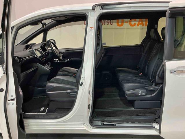 エスクァイアハイブリッドＧｉプレミアムパッケジブラックテーラード誤発進抑制機能　電動格納ミラー　前後ソナー　アイドリングストップ　Ｂカメラ　スマートキー　ナビ＆ＴＶ　イモビライザー　オートライト　前席シートヒーター　ＬＥＤランプ　ＥＴＣ車載器　クルーズコントロール（栃木県）の中古車