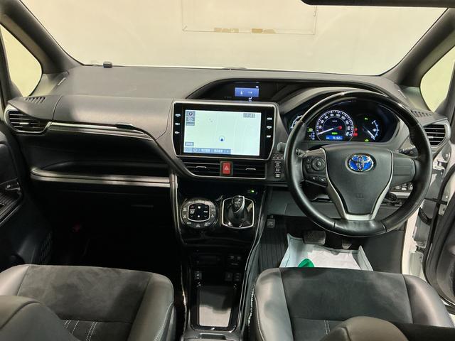 エスクァイアハイブリッドＧｉプレミアムパッケジブラックテーラード誤発進抑制機能　電動格納ミラー　前後ソナー　アイドリングストップ　Ｂカメラ　スマートキー　ナビ＆ＴＶ　イモビライザー　オートライト　前席シートヒーター　ＬＥＤランプ　ＥＴＣ車載器　クルーズコントロール（栃木県）の中古車