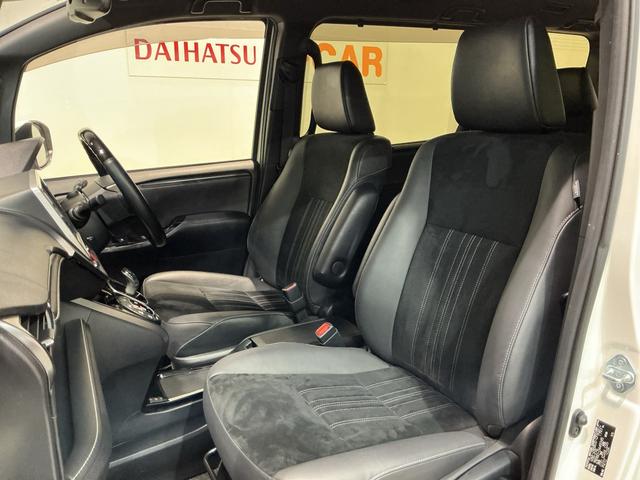 エスクァイアハイブリッドＧｉプレミアムパッケジブラックテーラード誤発進抑制機能　電動格納ミラー　前後ソナー　アイドリングストップ　Ｂカメラ　スマートキー　ナビ＆ＴＶ　イモビライザー　オートライト　前席シートヒーター　ＬＥＤランプ　ＥＴＣ車載器　クルーズコントロール（栃木県）の中古車