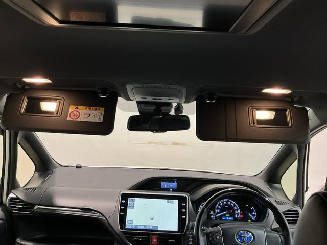 エスクァイアハイブリッドＧｉプレミアムパッケジブラックテーラード誤発進抑制機能　電動格納ミラー　前後ソナー　アイドリングストップ　Ｂカメラ　スマートキー　ナビ＆ＴＶ　イモビライザー　オートライト　前席シートヒーター　ＬＥＤランプ　ＥＴＣ車載器　クルーズコントロール（栃木県）の中古車