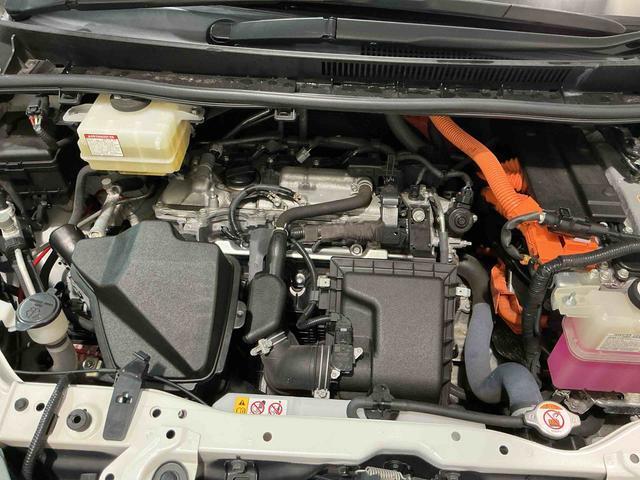 エスクァイアハイブリッドＧｉプレミアムパッケジブラックテーラード誤発進抑制機能　電動格納ミラー　前後ソナー　アイドリングストップ　Ｂカメラ　スマートキー　ナビ＆ＴＶ　イモビライザー　オートライト　前席シートヒーター　ＬＥＤランプ　ＥＴＣ車載器　クルーズコントロール（栃木県）の中古車