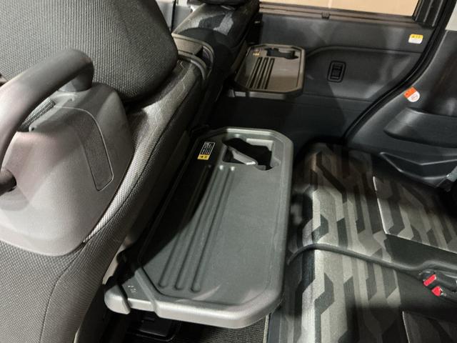 タントファンクロス衝突軽減　フルタイム４ＷＤ　車線逸脱警報　前席シートヒーター　ＴＶ　バックモニター　電格ミラー　ＬＥＤヘッド　ベンチシート　オートハイビーム　キーフリー　盗難防止システム　スマートキー　オートライト（栃木県）の中古車