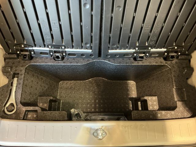 ムーヴＸ　ＳＡエアーバッグ　Ａライト　スマ−トキ−　ＥＳＣ　Ａストップ　キーレスエントリー　ベンチシート　ＡＢＳ　アルミホイール　衝突安全ボディ　イモビライザー　デュアルエアバック　格納ミラー（栃木県）の中古車