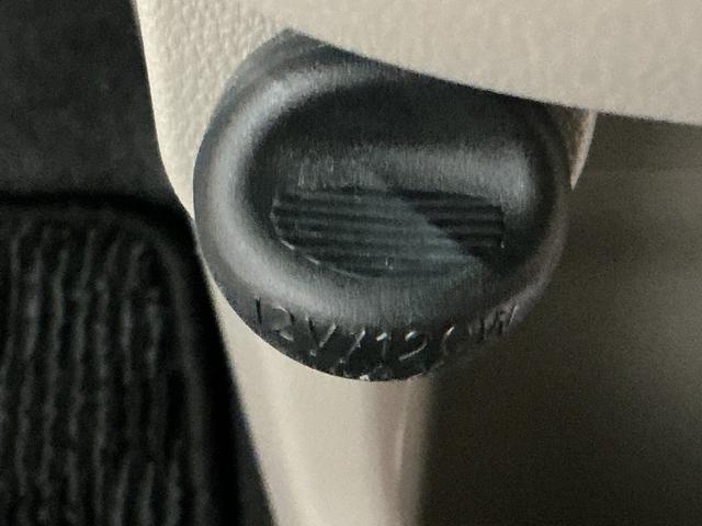 ムーヴＸ　ＳＡエアーバッグ　Ａライト　スマ−トキ−　ＥＳＣ　Ａストップ　キーレスエントリー　ベンチシート　ＡＢＳ　アルミホイール　衝突安全ボディ　イモビライザー　デュアルエアバック　格納ミラー（栃木県）の中古車