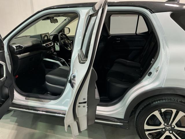 ロッキープレミアムパノラマモニター対応 ナビゲーションシステム アダプティブクルーズコントロール 衝突被害軽減ブレーキ シートヒータ クリアランスソナー キーフリーシステム アルミホイール ETC車載器(栃木県)の中古車