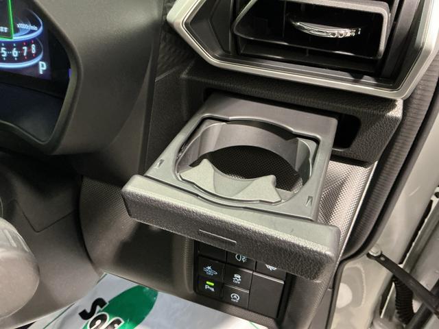 ロッキープレミアムパノラマモニター対応 ナビゲーションシステム アダプティブクルーズコントロール 衝突被害軽減ブレーキ シートヒータ クリアランスソナー キーフリーシステム アルミホイール ETC車載器(栃木県)の中古車