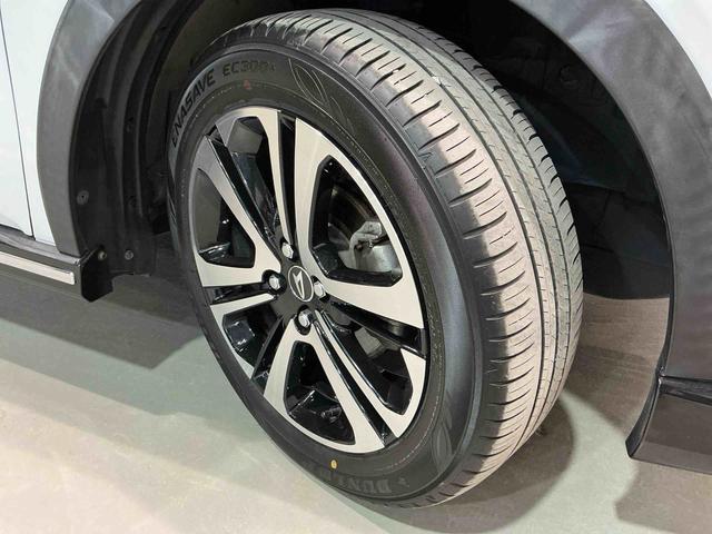 ロッキープレミアムパノラマモニター対応 ナビゲーションシステム アダプティブクルーズコントロール 衝突被害軽減ブレーキ シートヒータ クリアランスソナー キーフリーシステム アルミホイール ETC車載器(栃木県)の中古車