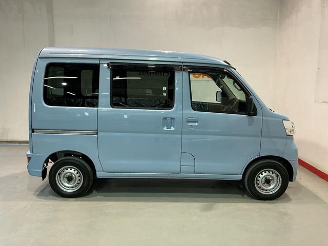 ハイゼットカーゴＤＸ　ＳＡIII横滑防止装置　ＬＥＤヘッドライト　ＥＴＣ車載器　切替４ＷＤ　盗難防止装置　ＳＲＳ　記録簿　ＡＢＳ　両席エアバック　衝突安全ボディ　アイドリングストップ機能　キーレス付き　車線逸脱（栃木県）の中古車