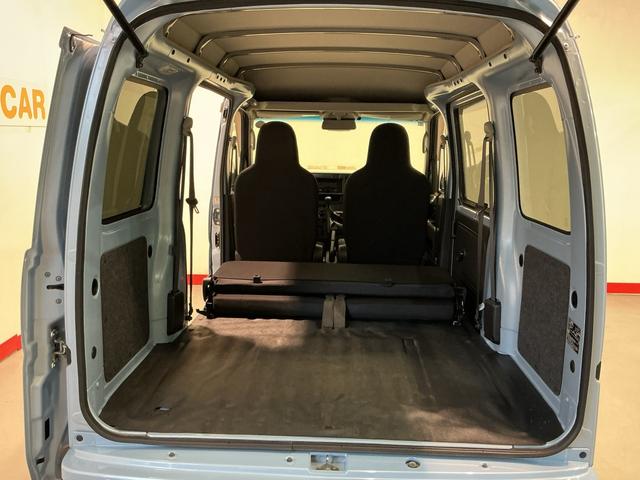 ハイゼットカーゴＤＸ　ＳＡIII横滑防止装置　ＬＥＤヘッドライト　ＥＴＣ車載器　切替４ＷＤ　盗難防止装置　ＳＲＳ　記録簿　ＡＢＳ　両席エアバック　衝突安全ボディ　アイドリングストップ機能　キーレス付き　車線逸脱（栃木県）の中古車