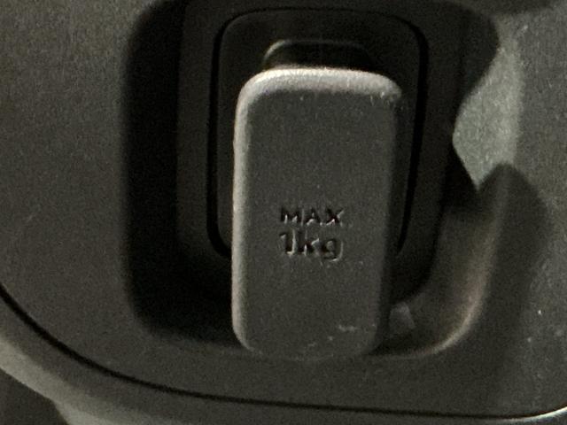 ハイゼットカーゴＤＸ　ＳＡIII横滑防止装置　ＬＥＤヘッドライト　ＥＴＣ車載器　切替４ＷＤ　盗難防止装置　ＳＲＳ　記録簿　ＡＢＳ　両席エアバック　衝突安全ボディ　アイドリングストップ機能　キーレス付き　車線逸脱（栃木県）の中古車