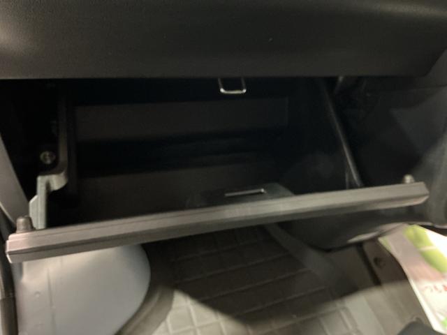 ハイゼットカーゴＤＸ　ＳＡIII横滑防止装置　ＬＥＤヘッドライト　ＥＴＣ車載器　切替４ＷＤ　盗難防止装置　ＳＲＳ　記録簿　ＡＢＳ　両席エアバック　衝突安全ボディ　アイドリングストップ機能　キーレス付き　車線逸脱（栃木県）の中古車