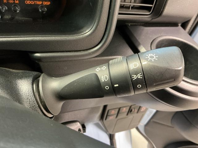 ハイゼットカーゴＤＸ　ＳＡIII横滑防止装置　ＬＥＤヘッドライト　ＥＴＣ車載器　切替４ＷＤ　盗難防止装置　ＳＲＳ　記録簿　ＡＢＳ　両席エアバック　衝突安全ボディ　アイドリングストップ機能　キーレス付き　車線逸脱（栃木県）の中古車