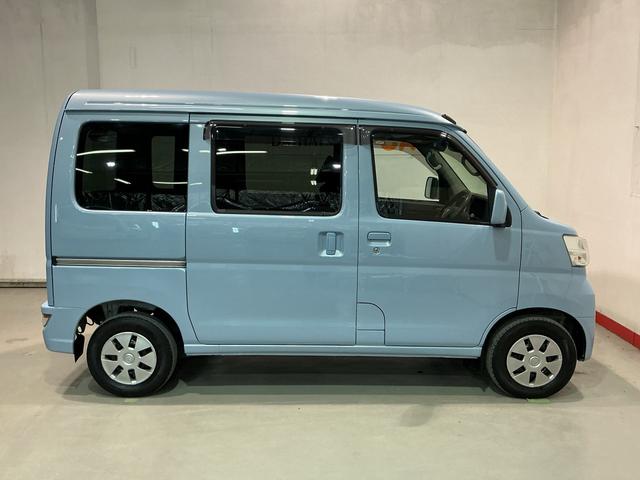 ハイゼットカーゴクルーズターボＳＡIII４ＷＤ　ＡＴ　スマートアシスト３　ＣＤラジオ　電動格納ドアミラー　アイドリングストップ　パワーウィンドウ　キーレスエントリー　オートハイビーム（栃木県）の中古車