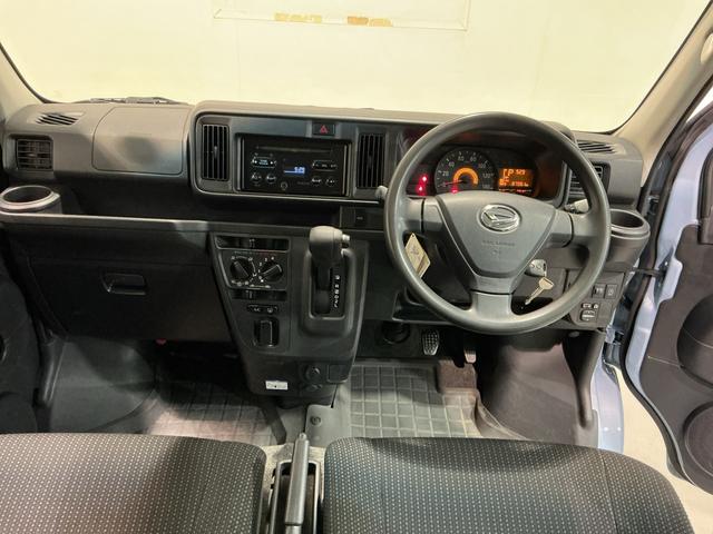 ハイゼットカーゴクルーズターボＳＡIII４ＷＤ　ＡＴ　スマートアシスト３　ＣＤラジオ　電動格納ドアミラー　アイドリングストップ　パワーウィンドウ　キーレスエントリー　オートハイビーム（栃木県）の中古車